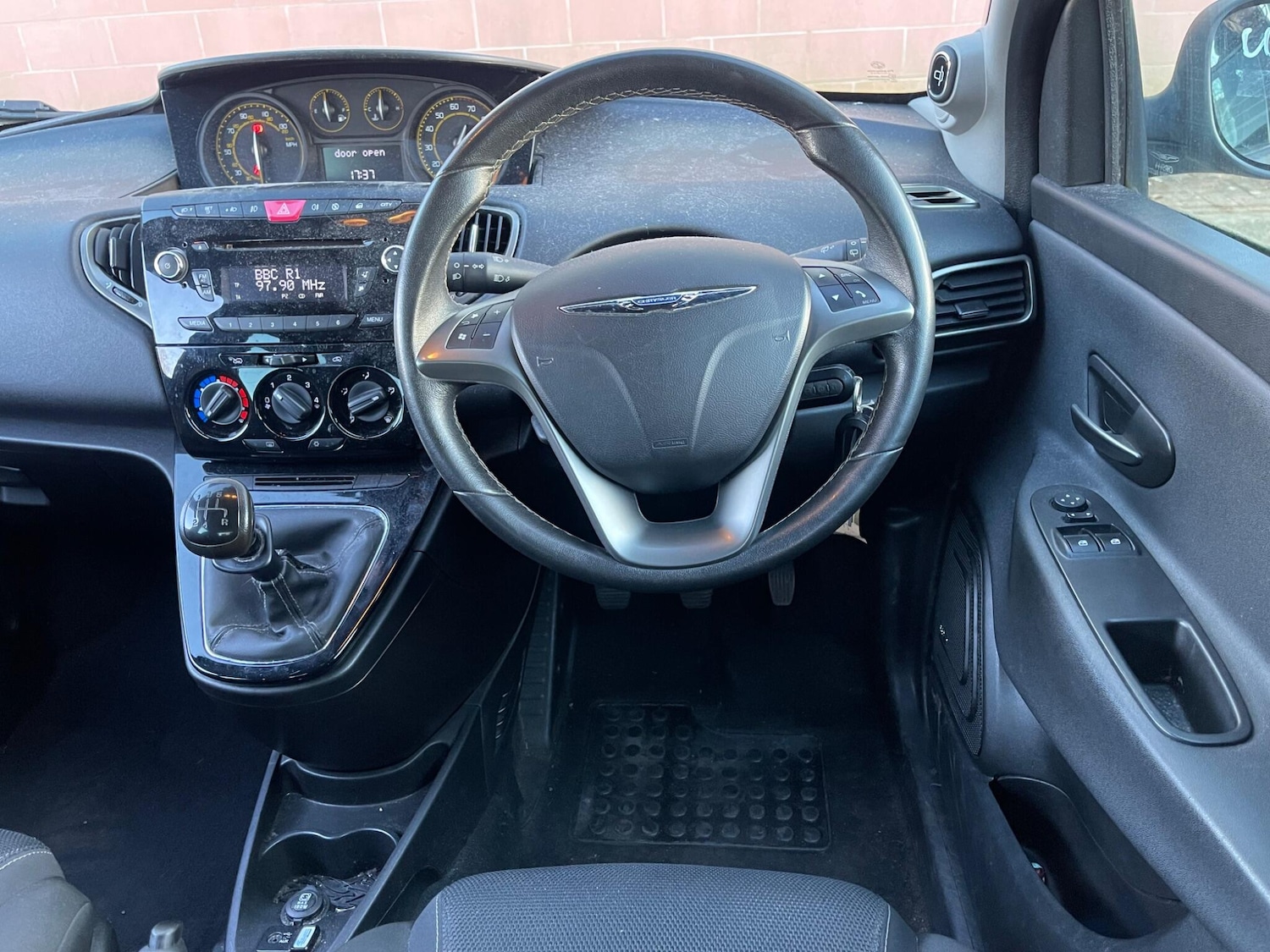 Used Chrysler Ypsilon 2014 for sale - 78034592: Photo 19