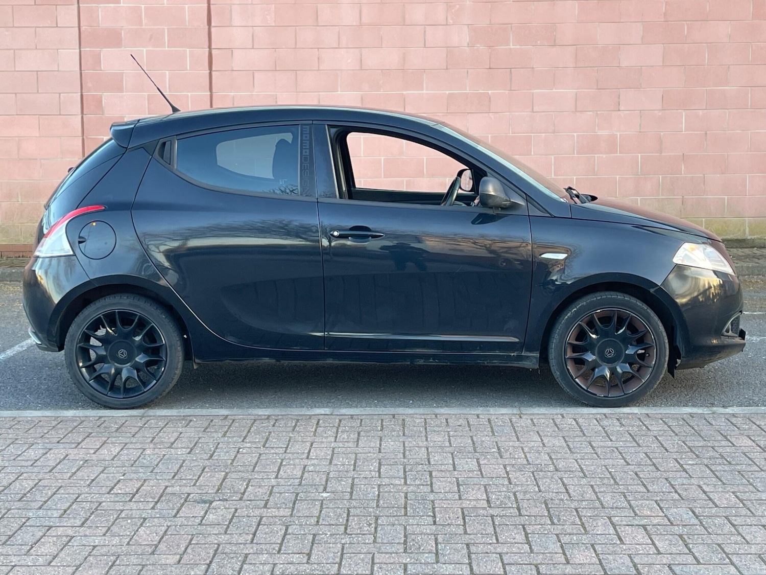 Used Chrysler Ypsilon 2014 for sale - 78034592: Photo 9