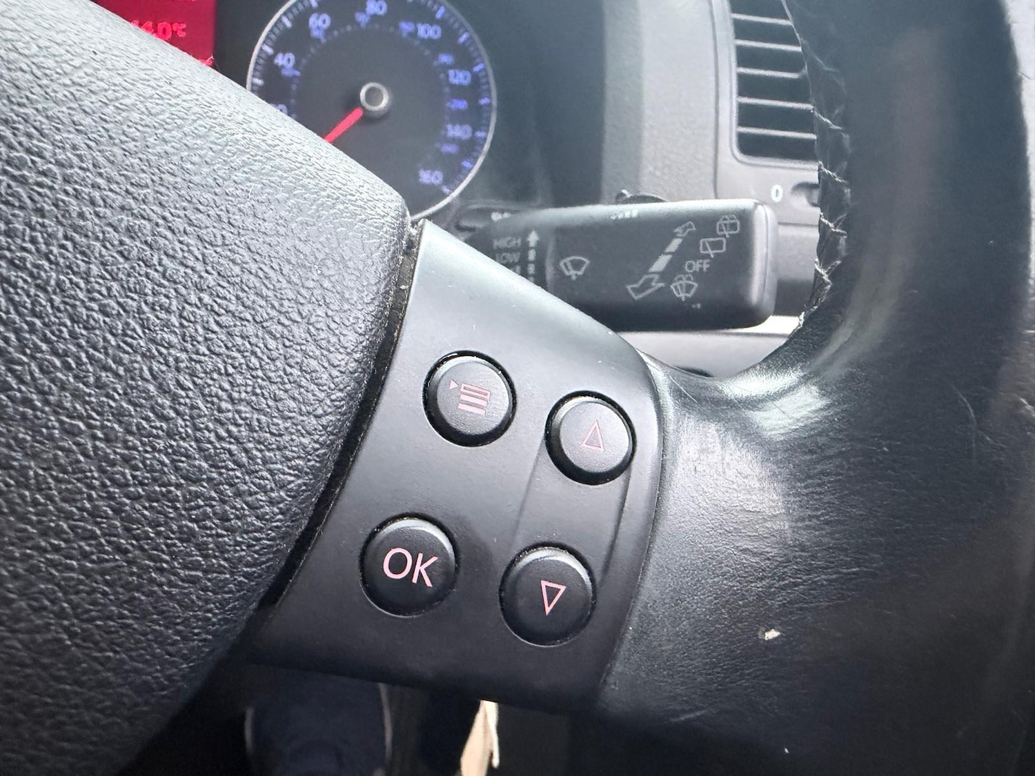 Used Volkswagen Golf 2008 for sale - 78033990: Photo 25