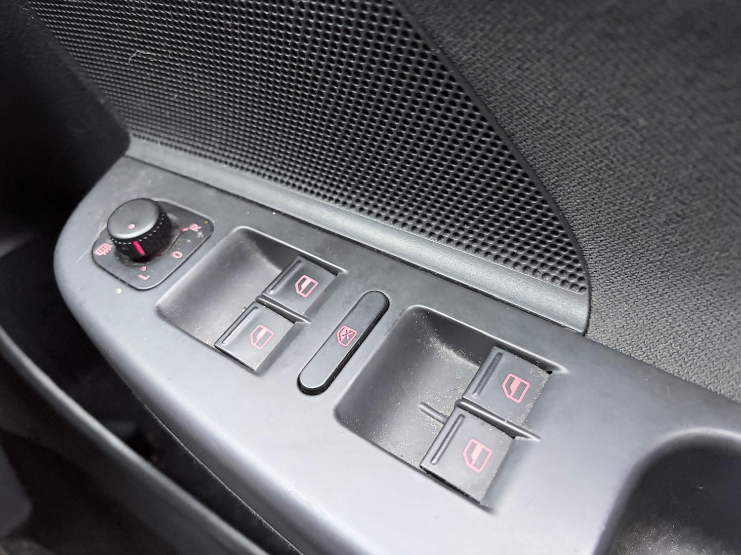 Used Volkswagen Golf 2008 for sale - 78033990: Photo 27