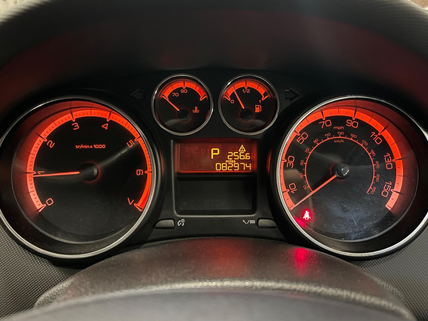 Used Peugeot 308 2012 for sale - 77144203: Photo 16