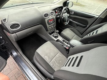 Used Ford Focus 2011 for sale - 77510670: Photo