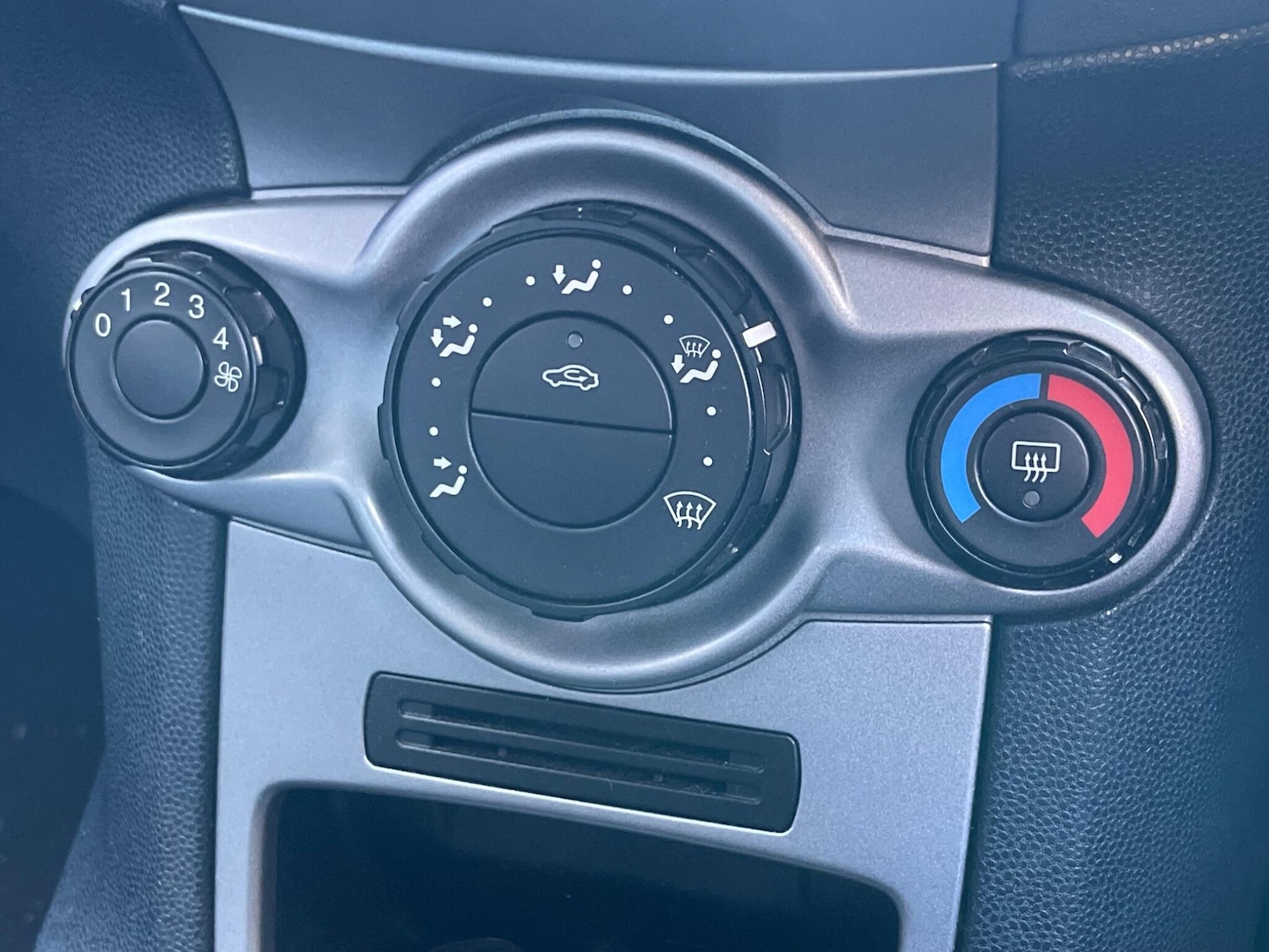 Used Ford Fiesta for sale - 77190652: Photo 16