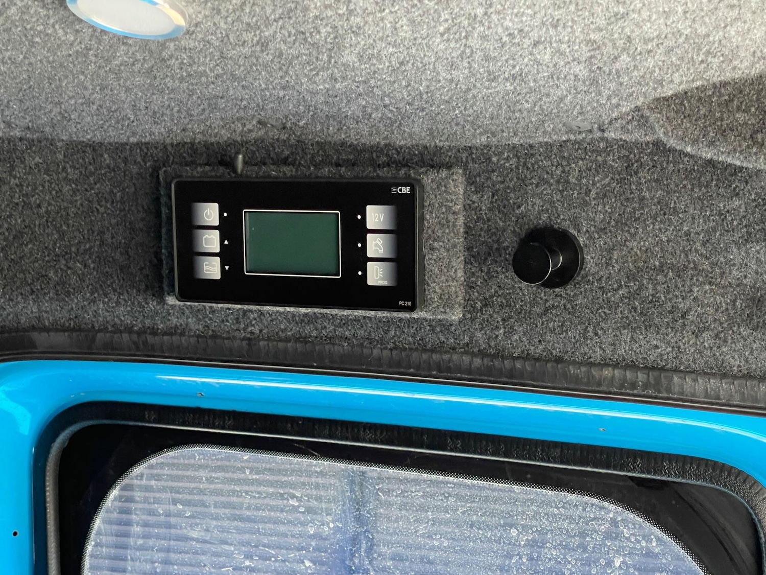 Used Volkswagen Caddy Maxi 2011 for sale - 77143730: Photo 21