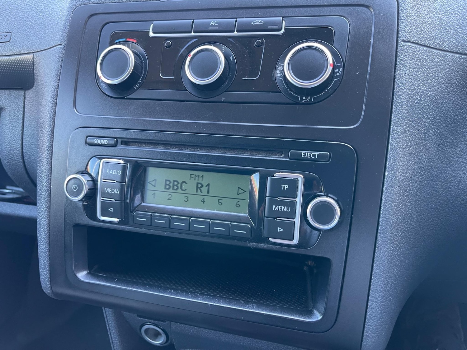 Used Volkswagen Caddy Maxi 2011 for sale - 77143730: Photo 24