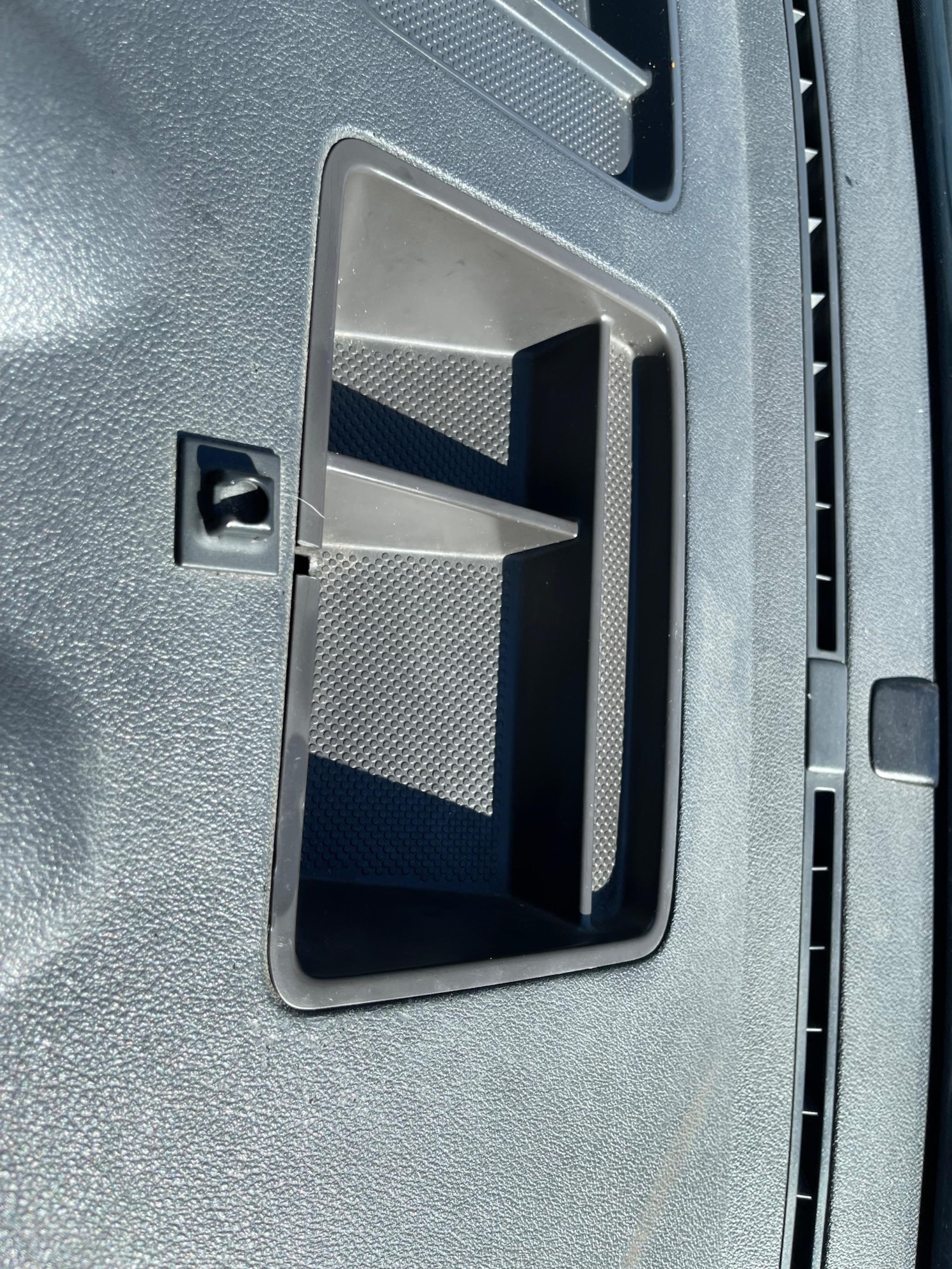 Used Volkswagen Caddy Maxi 2011 for sale - 77143730: Photo 28