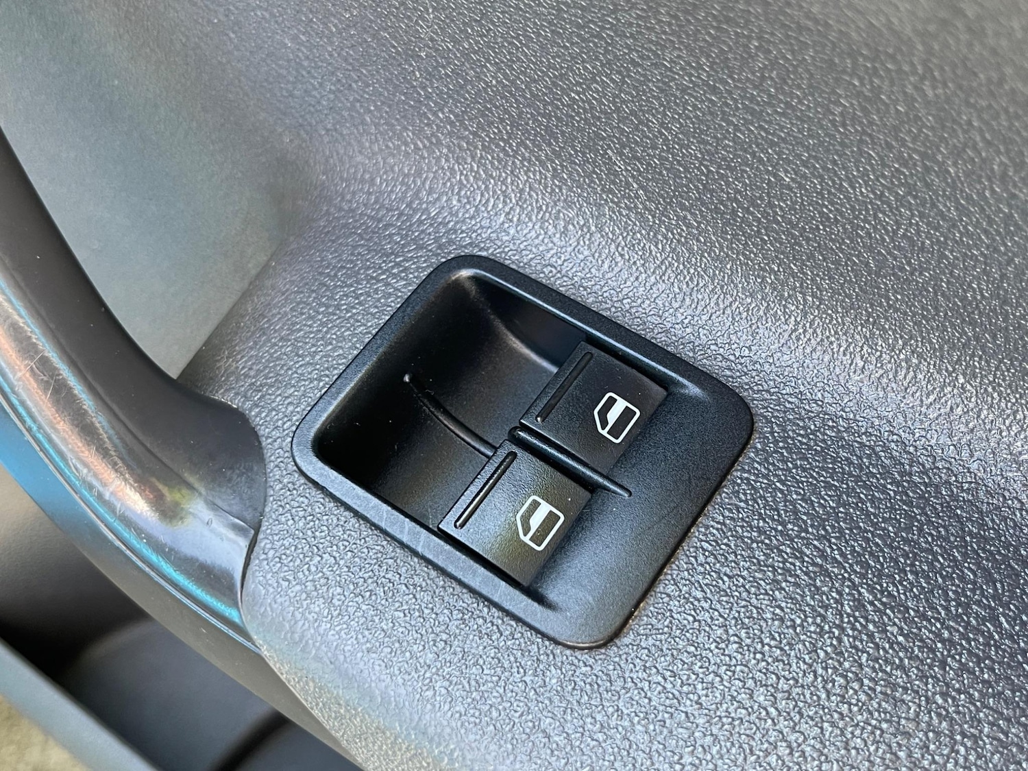 Used Volkswagen Caddy Maxi 2011 for sale - 77143730: Photo 45