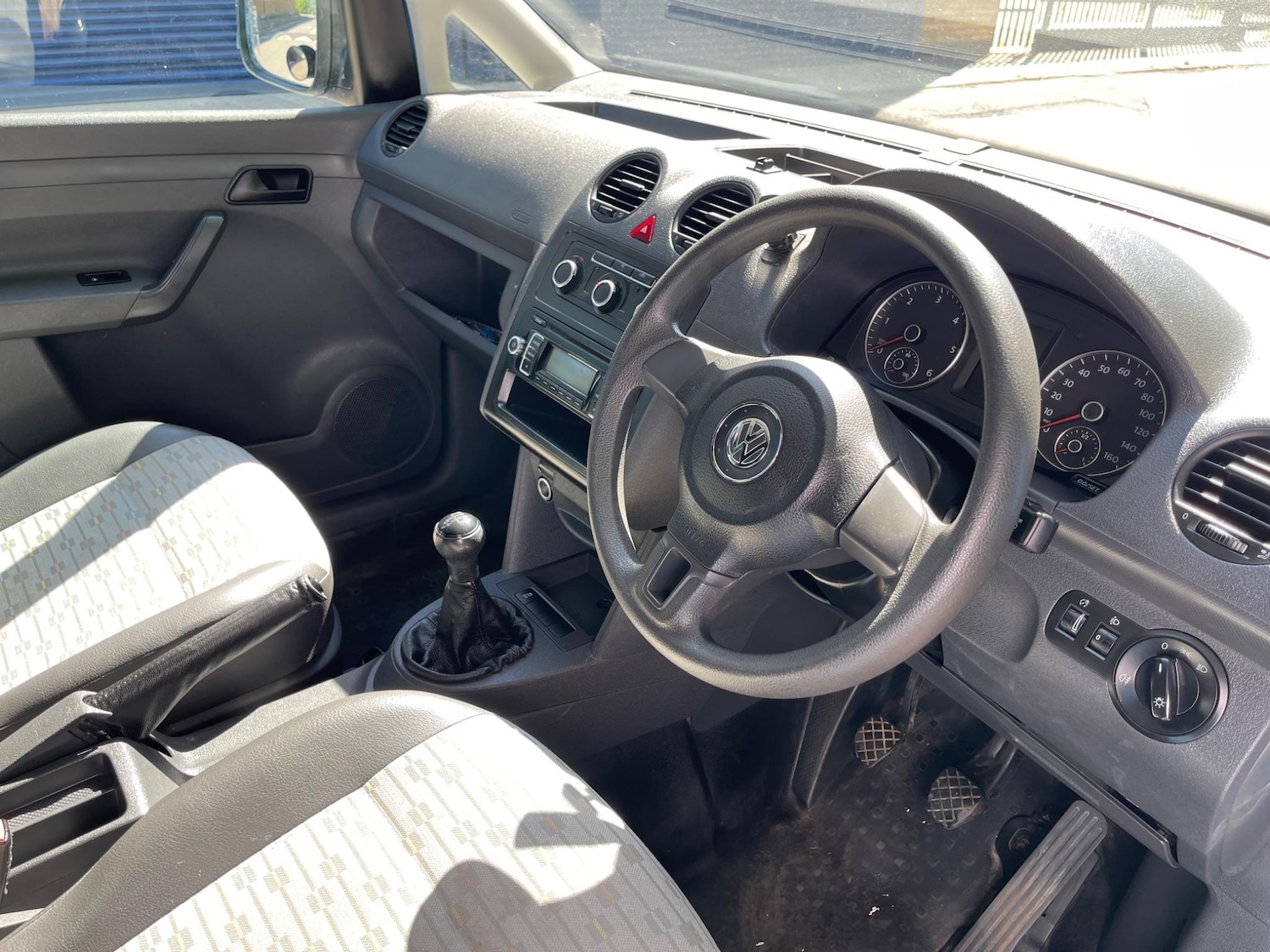 Used Volkswagen Caddy Maxi 2011 for sale - 77143730: Photo 53