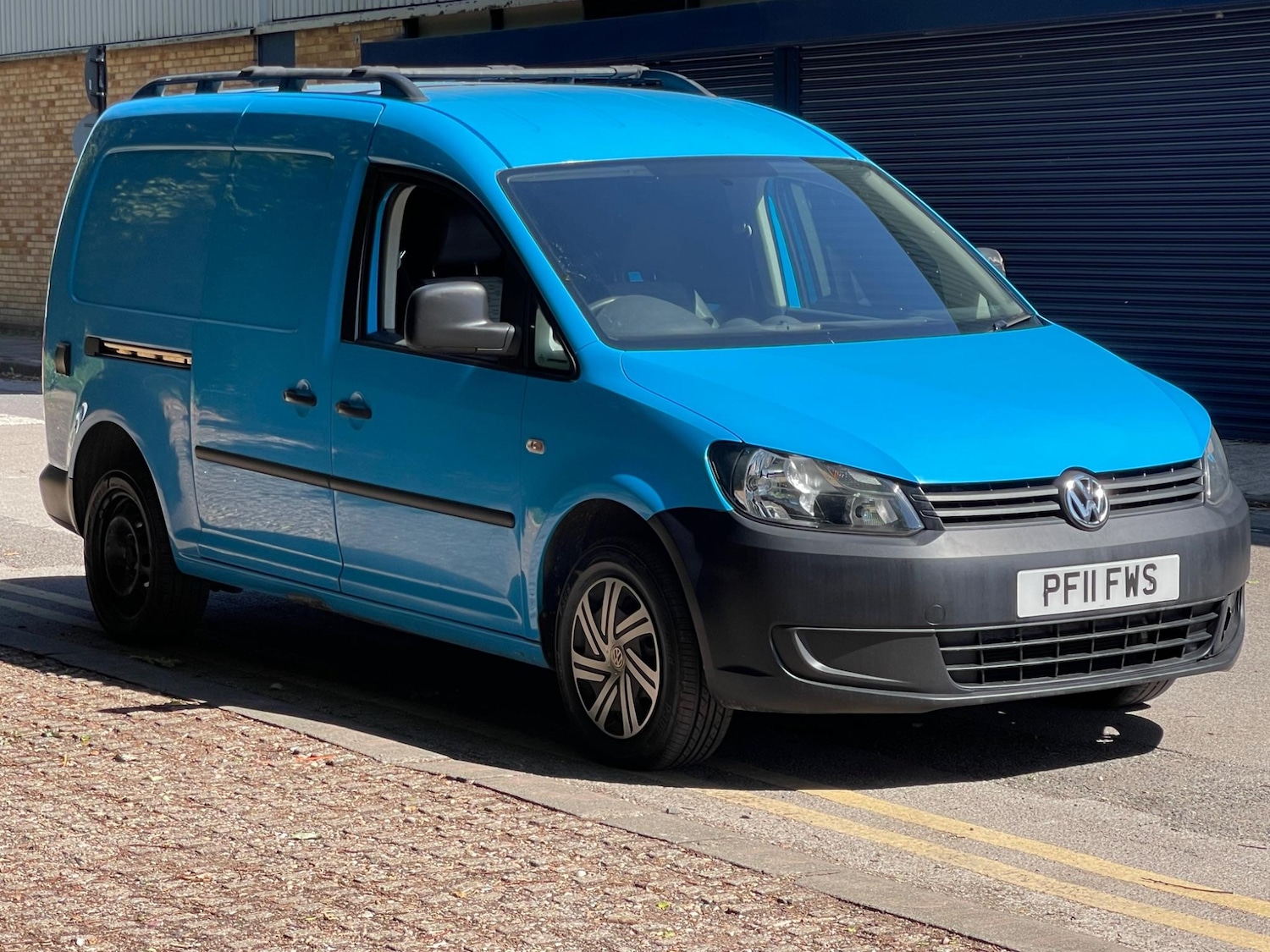 Used Volkswagen Caddy Maxi 2011 for sale - 77143730: Photo 6
