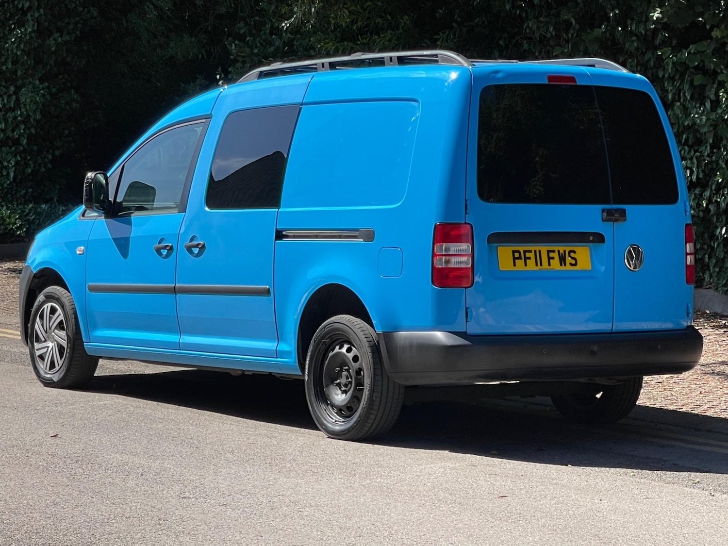 Used Volkswagen Caddy Maxi 2011 for sale - 77143730: Photo 8