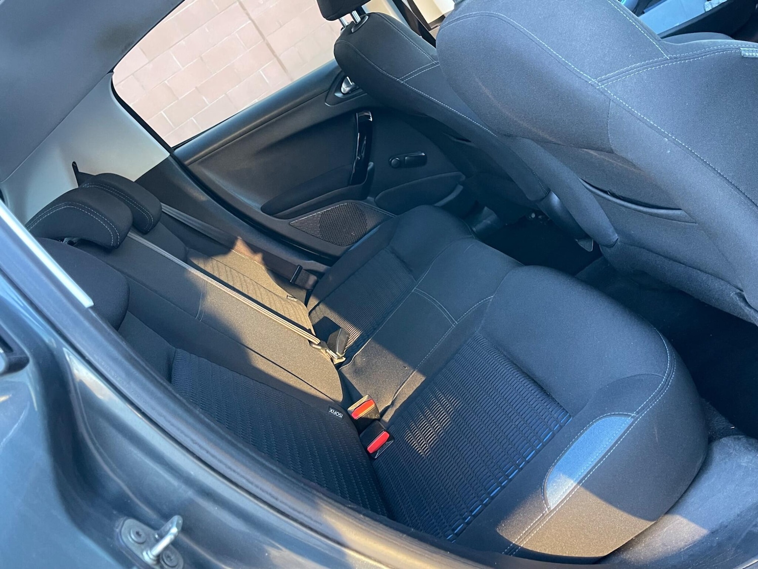 Used Peugeot 208 2013 for sale - 77143624: Photo 14