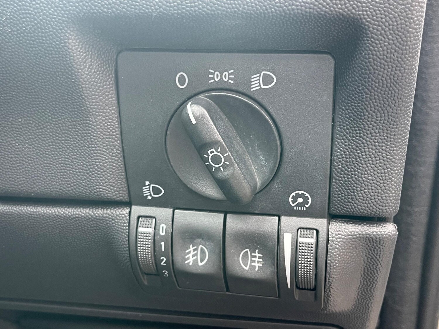 Used Vauxhall Tigra for sale - 77484389: Photo 35