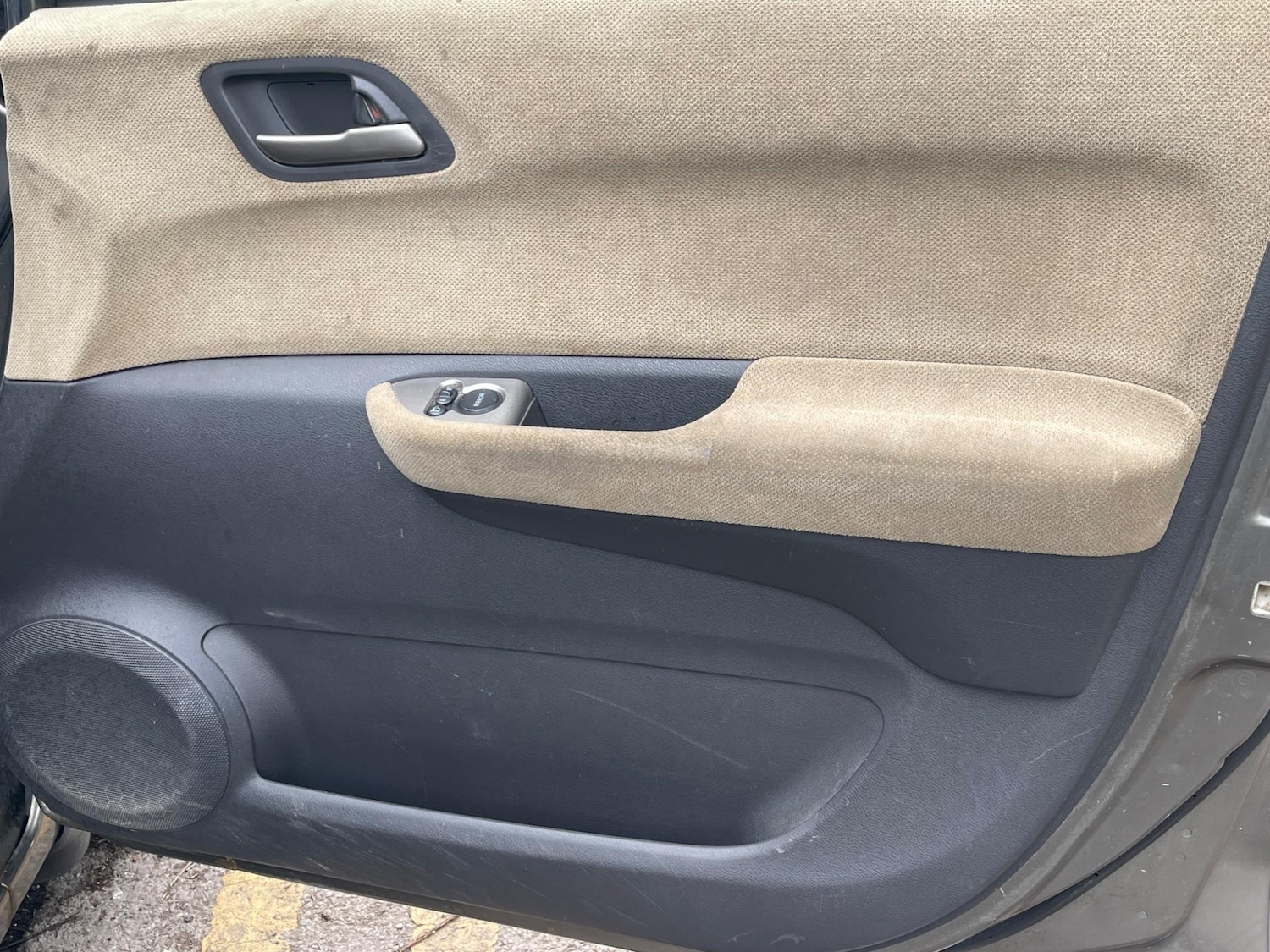 Used Honda FR-V for sale - 77525179: Photo 41