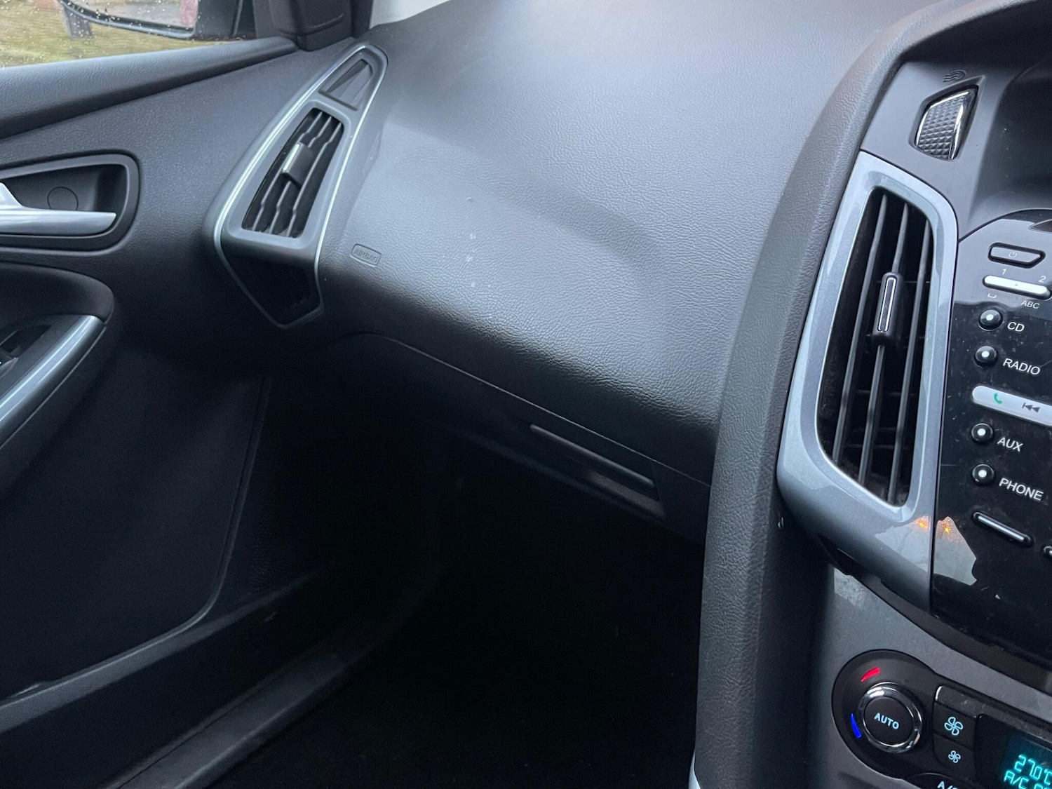 Used Ford Focus 2011 for sale - 77424647: Photo 22