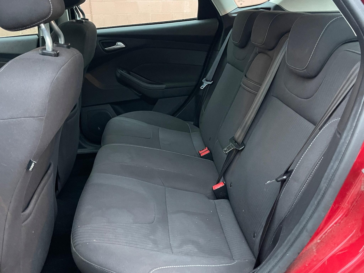 Used Ford Focus 2011 for sale - 77424647: Photo 27