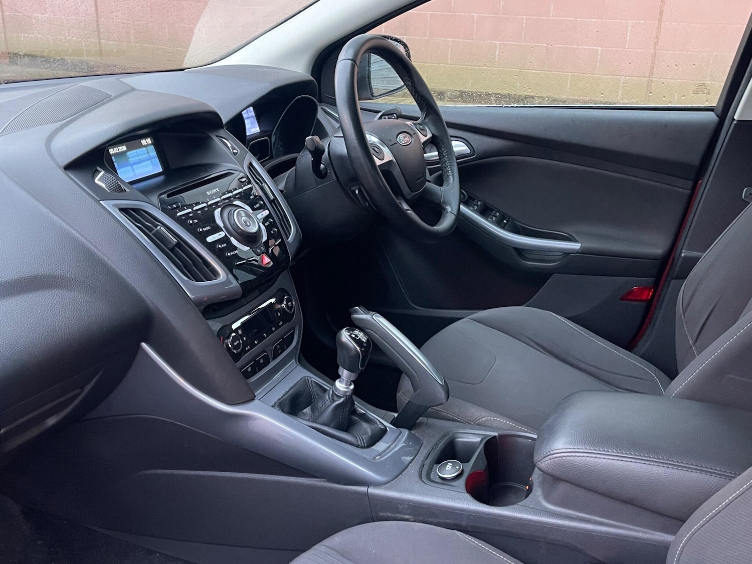 Used Ford Focus 2011 for sale - 77424647: Photo 28