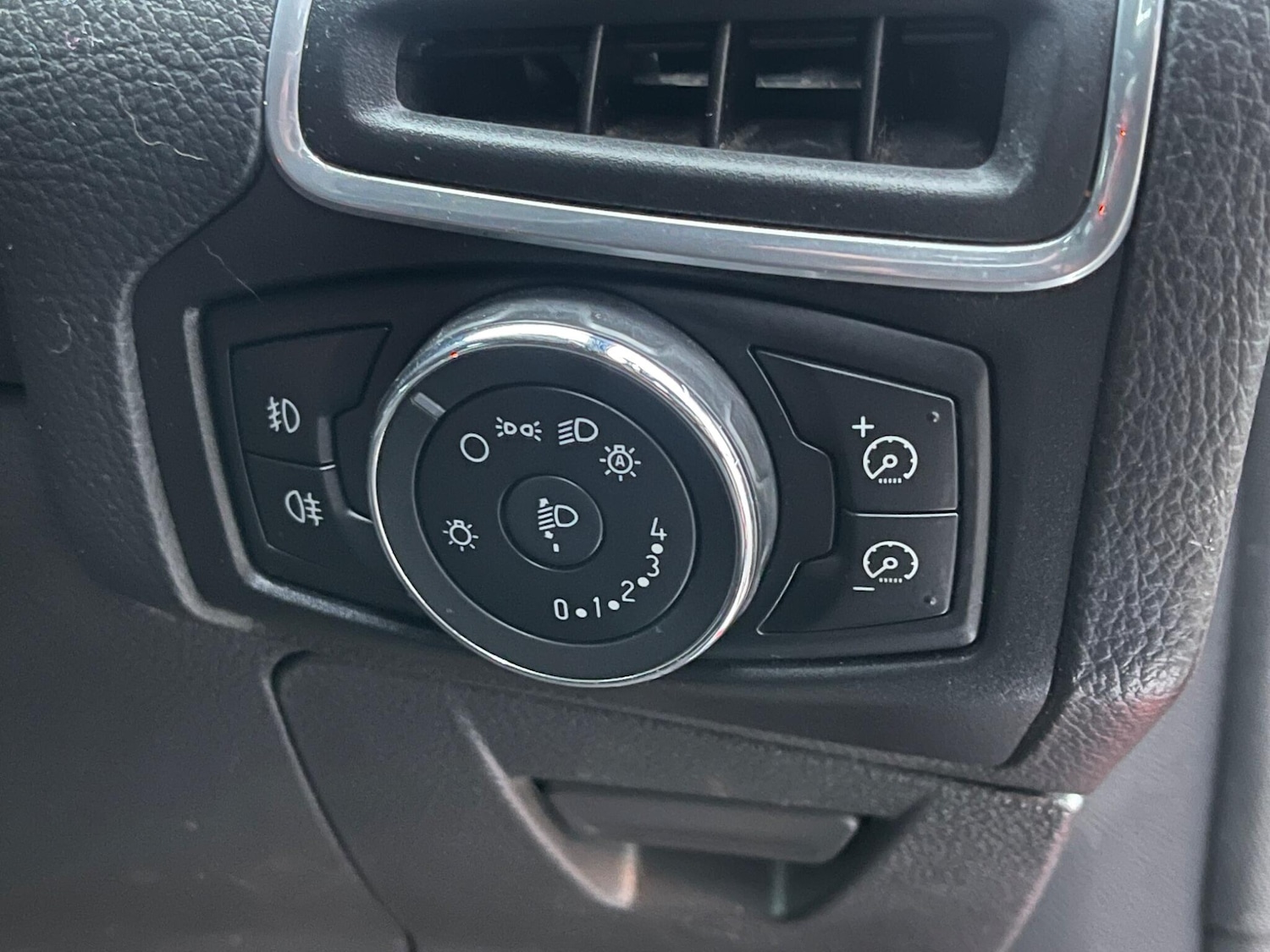 Used Ford Focus 2011 for sale - 77424647: Photo 39