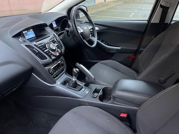 Used Ford Focus 2011 for sale - 77424647: Photo