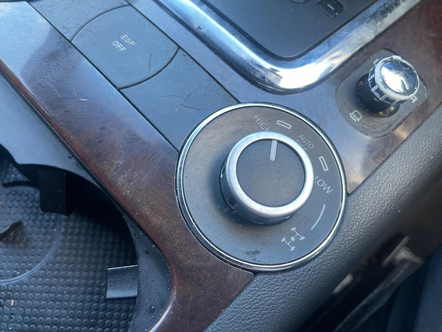 Used Volkswagen Touareg 2005 for sale - 77376318: Photo 55