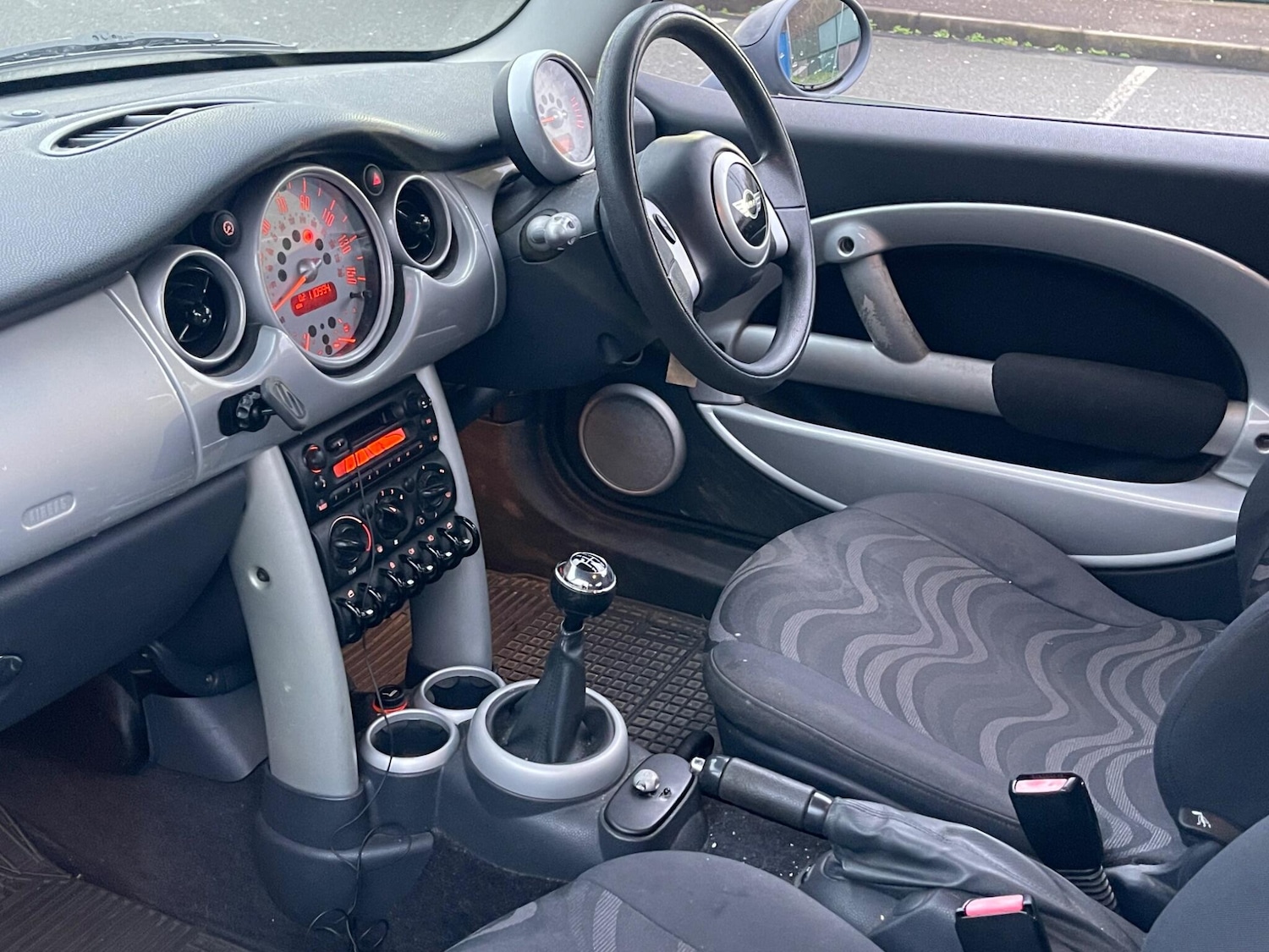 Used MINI Hatch 2002 for sale - 77143735: Photo 3