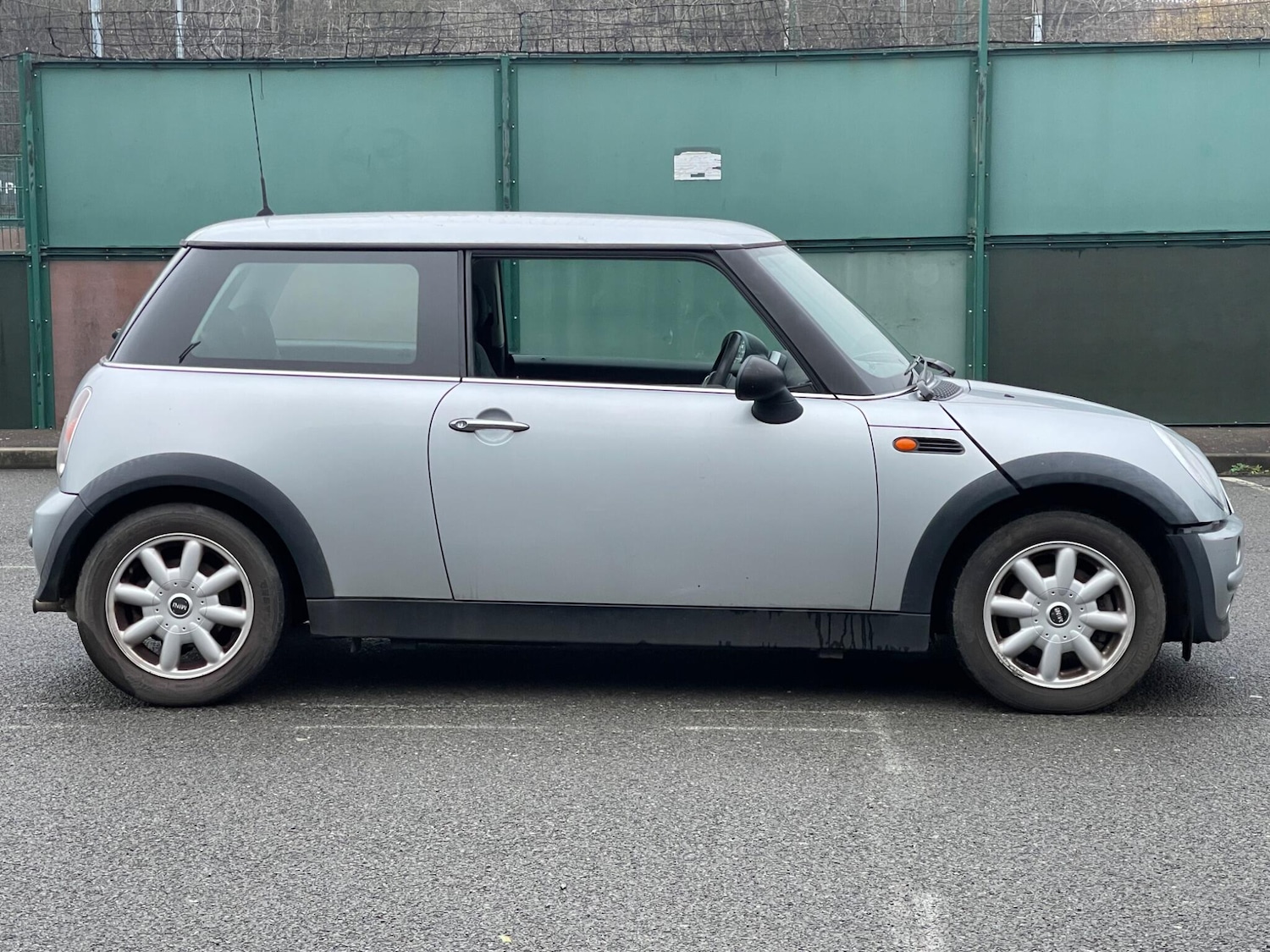 Used MINI Hatch 2002 for sale - 77143735: Photo 9
