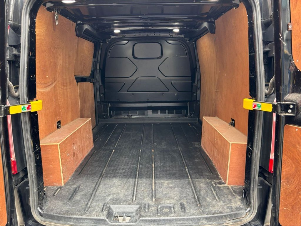 Used Ford Transit Custom 2020 for sale - 76105337: Photo 9