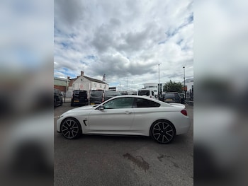 Used BMW 4 Series 2017 for sale - 79090170: Photo