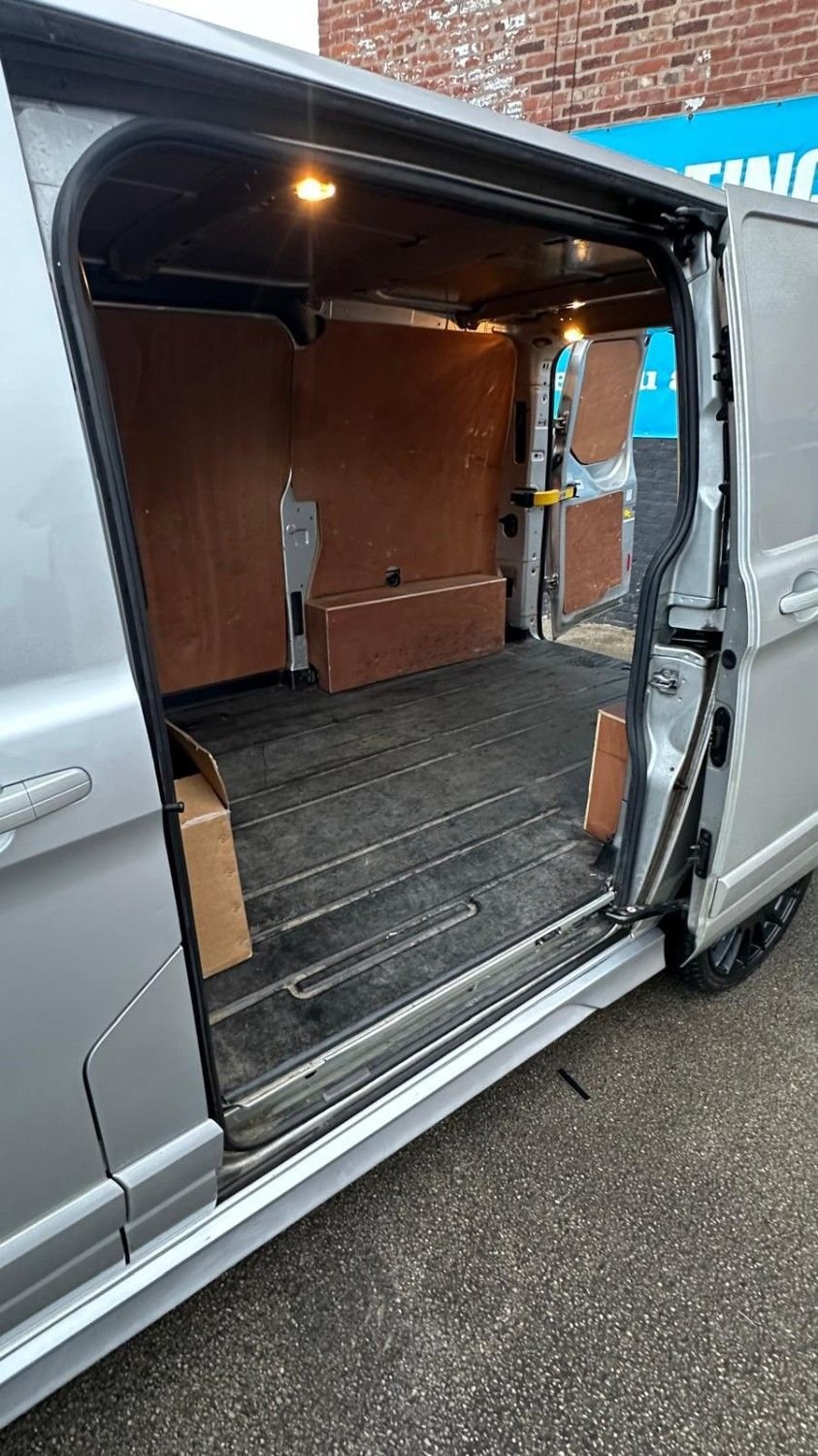 Used Ford Transit Custom 2019 for sale - 76454683: Photo 10