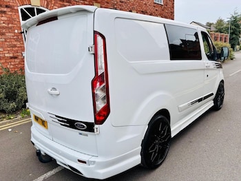 Used Ford Transit Custom 2017 for sale - 76105800: Photo