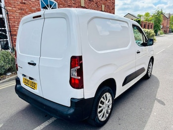 Used Citroen Berlingo 2020 for sale - 75355719: Photo