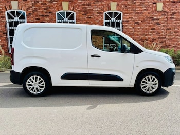Used Citroen Berlingo 2020 for sale - 75355719: Photo