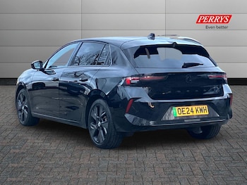 Used Vauxhall Astra 2024 for sale - 76436732: Photo