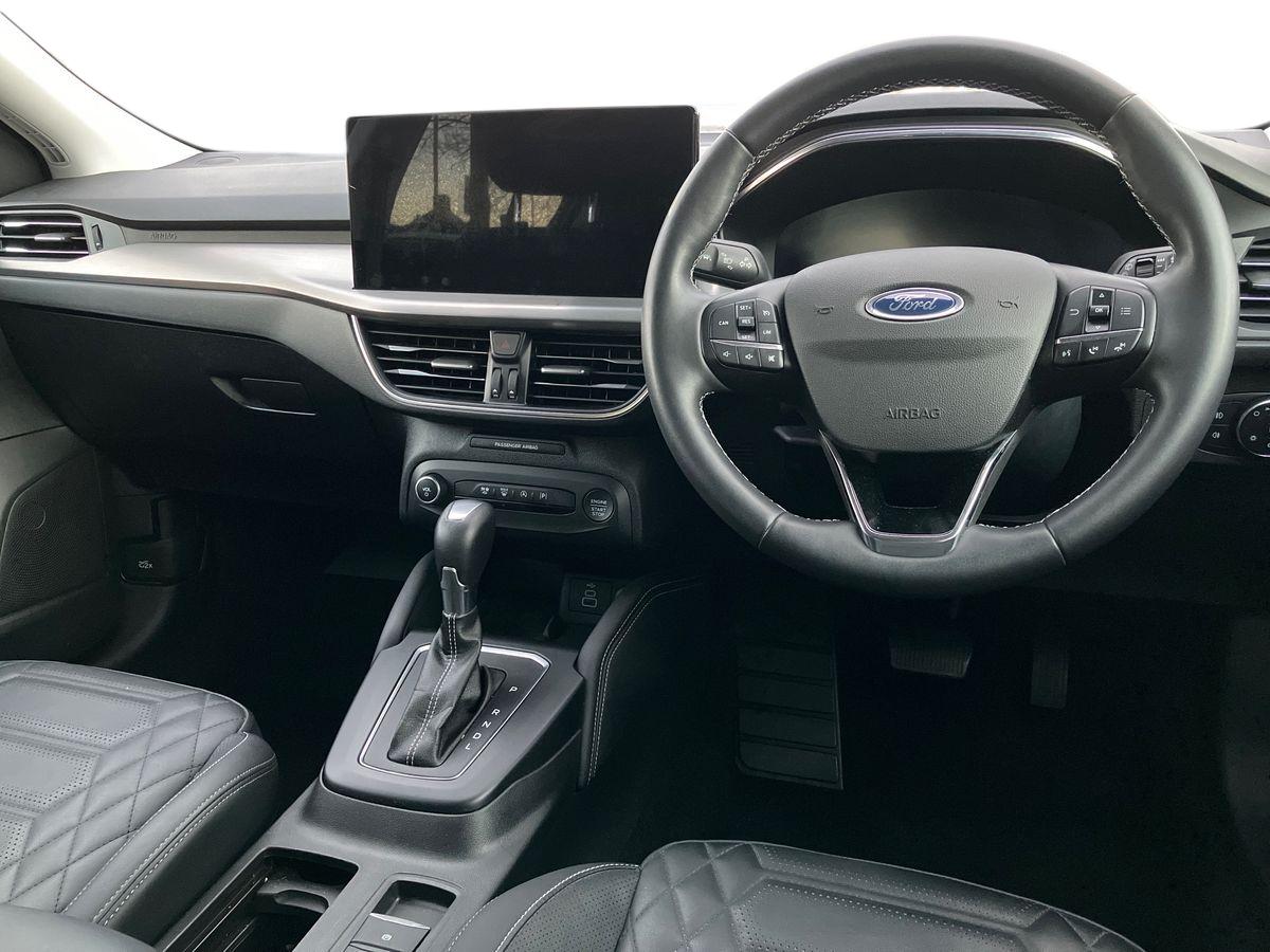 Used Ford Focus 2022 for sale - 76706881: Photo 9