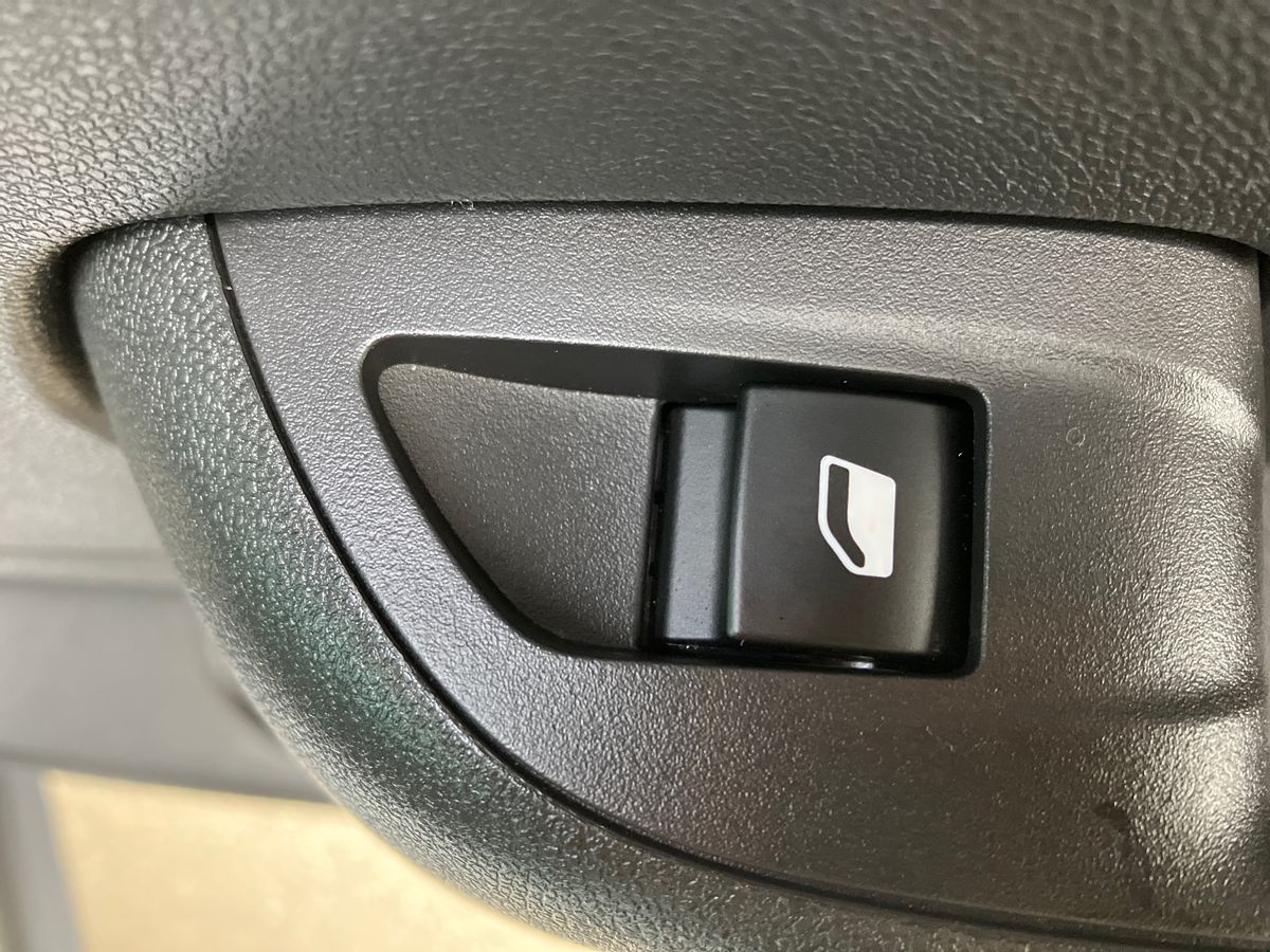 Used Vauxhall Crossland 2022 for sale - 76243664: Photo 32