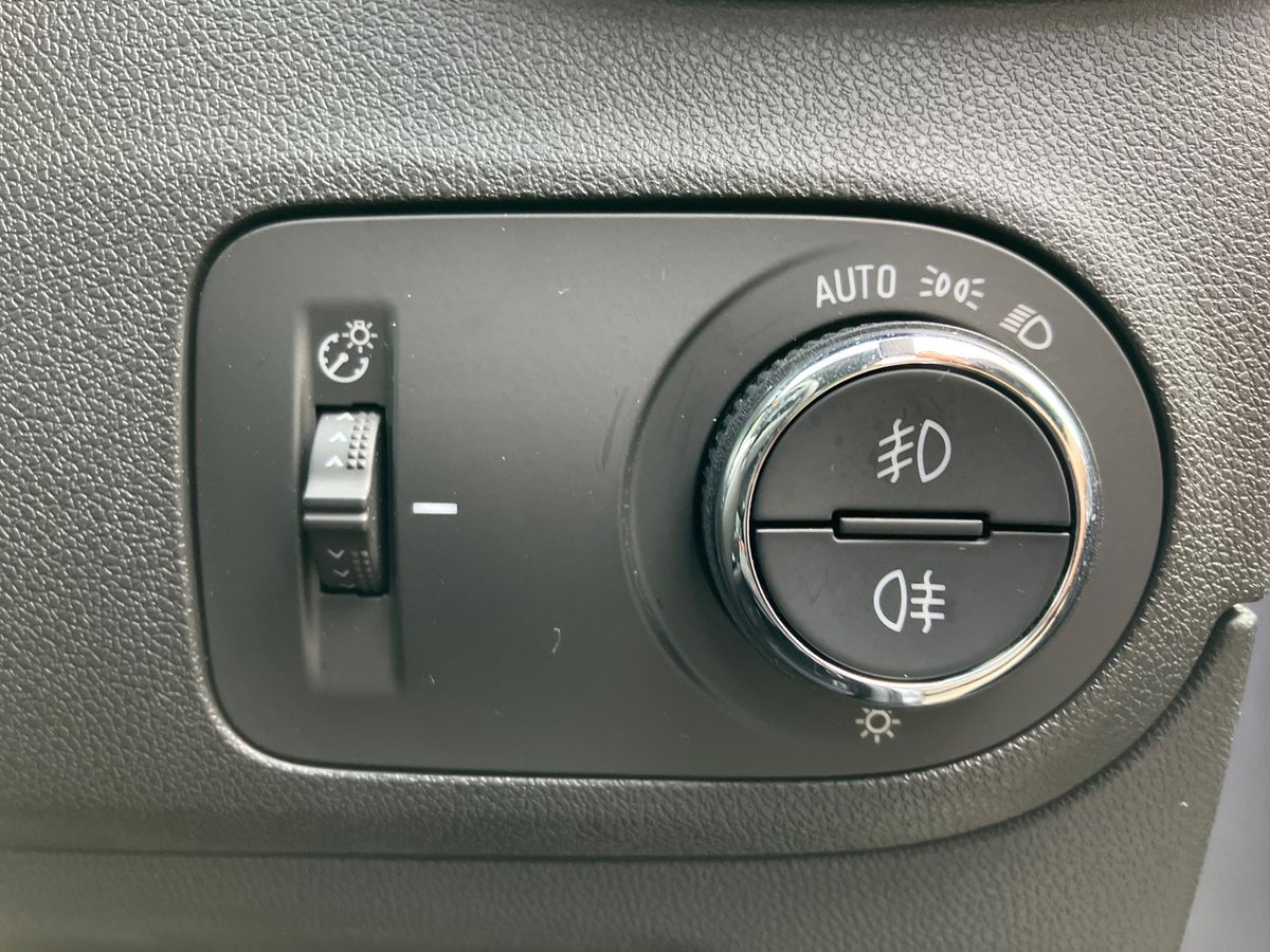 Used Vauxhall Crossland 2022 for sale - 76243664: Photo 37