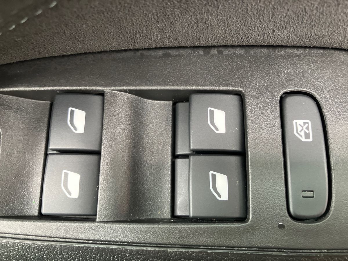 Used Vauxhall Crossland 2022 for sale - 76958036: Photo 18