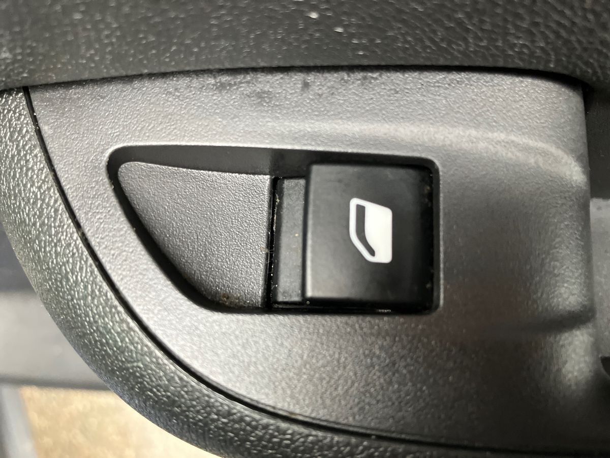 Used Vauxhall Crossland 2022 for sale - 76958036: Photo 28