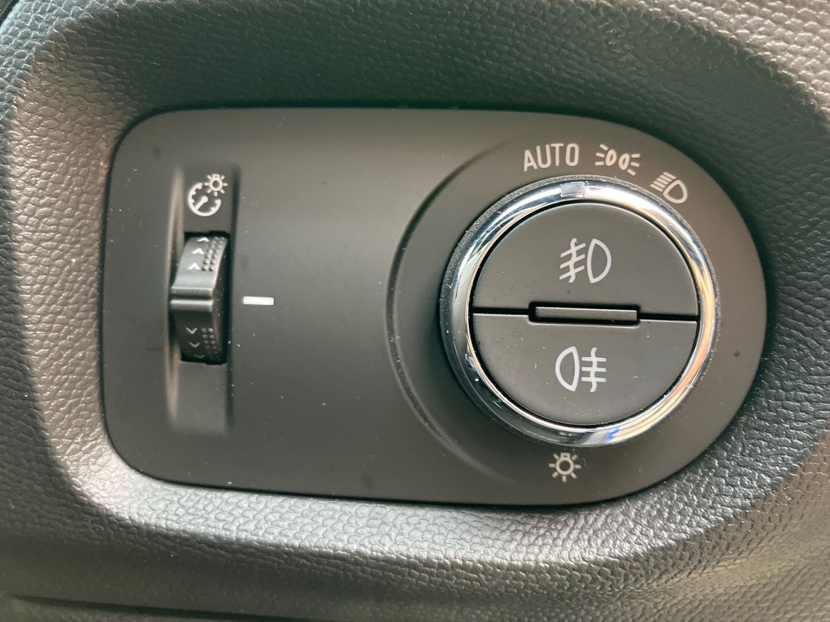 Used Vauxhall Corsa 2022 for sale - 76243668: Photo 32