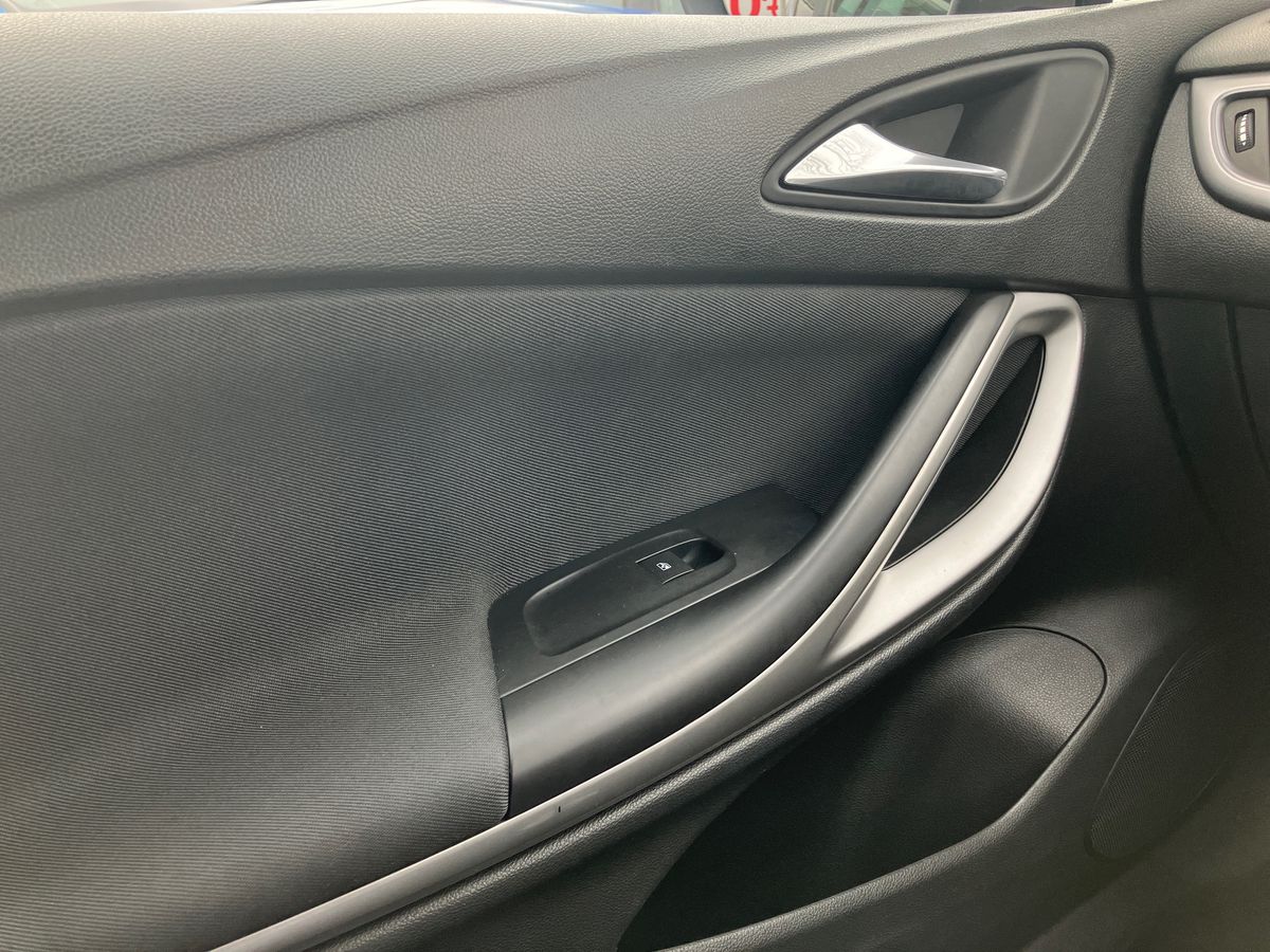 Used Vauxhall Astra 2019 for sale - 76412748: Photo 38