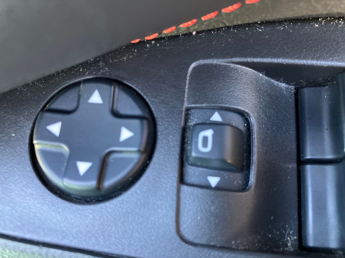 Used Vauxhall Crossland 2021 for sale - 76736092: Photo 35