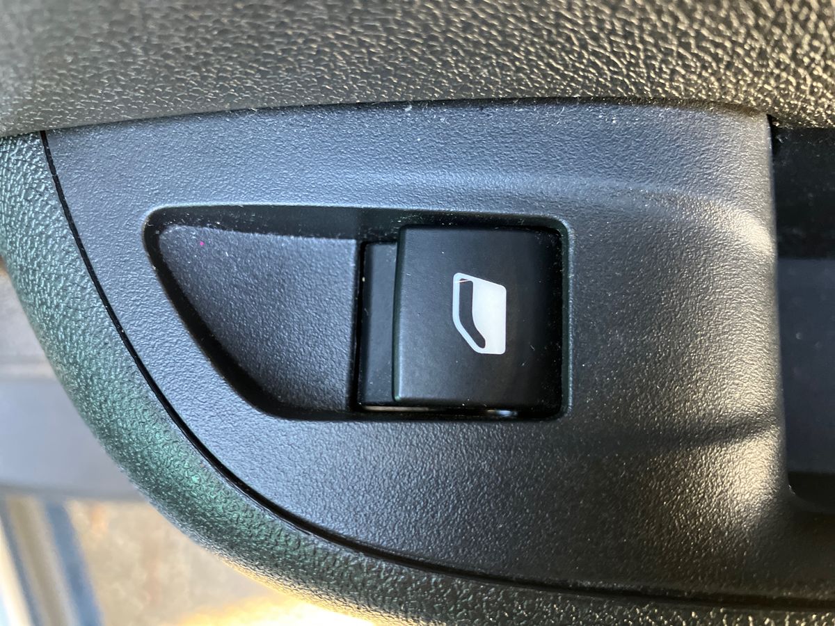 Used Vauxhall Crossland 2021 for sale - 76736092: Photo 41