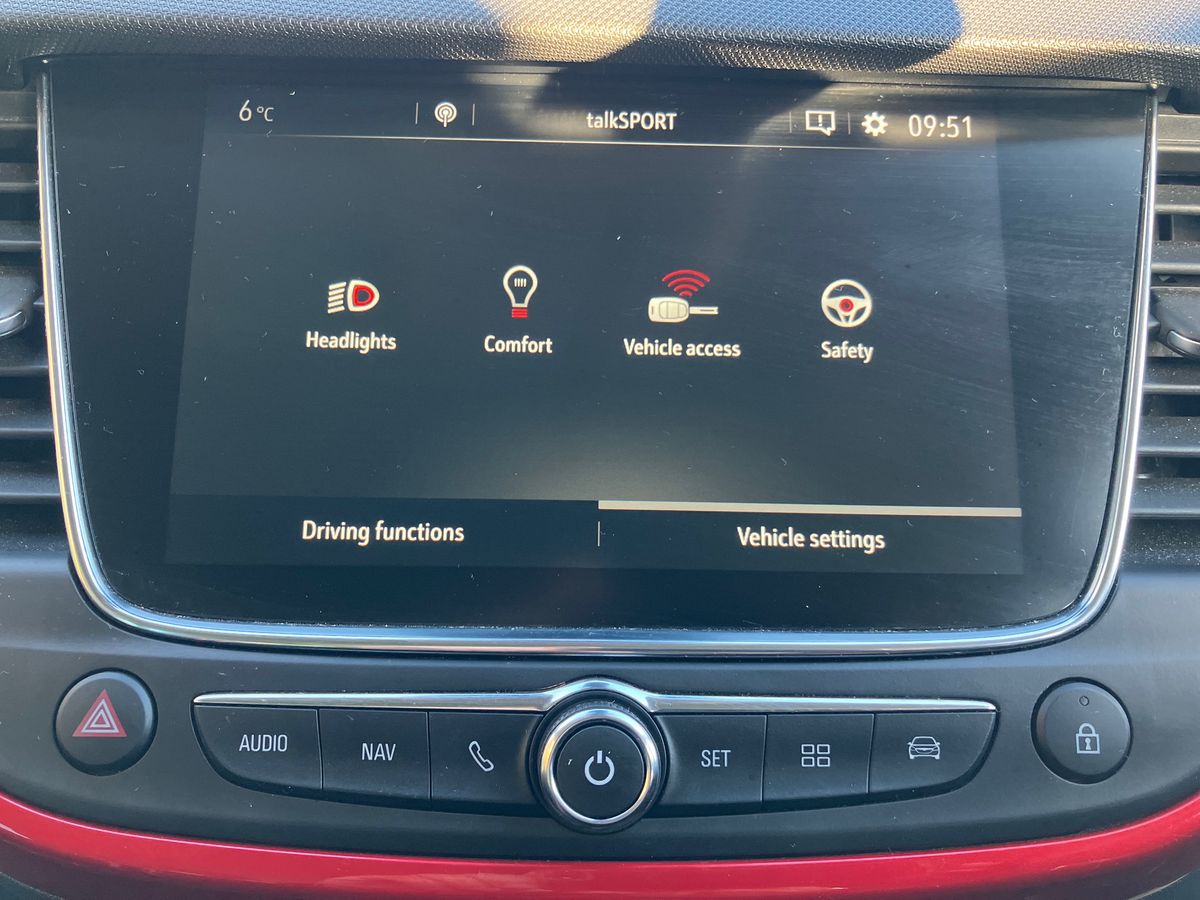 Used Vauxhall Crossland 2021 for sale - 76736092: Photo 58