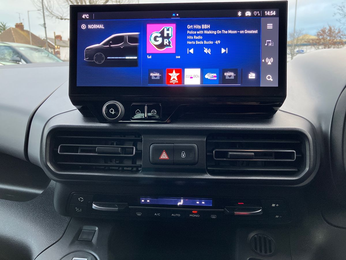 Used Vauxhall Combo Life 2024 for sale - 76436749: Photo 51