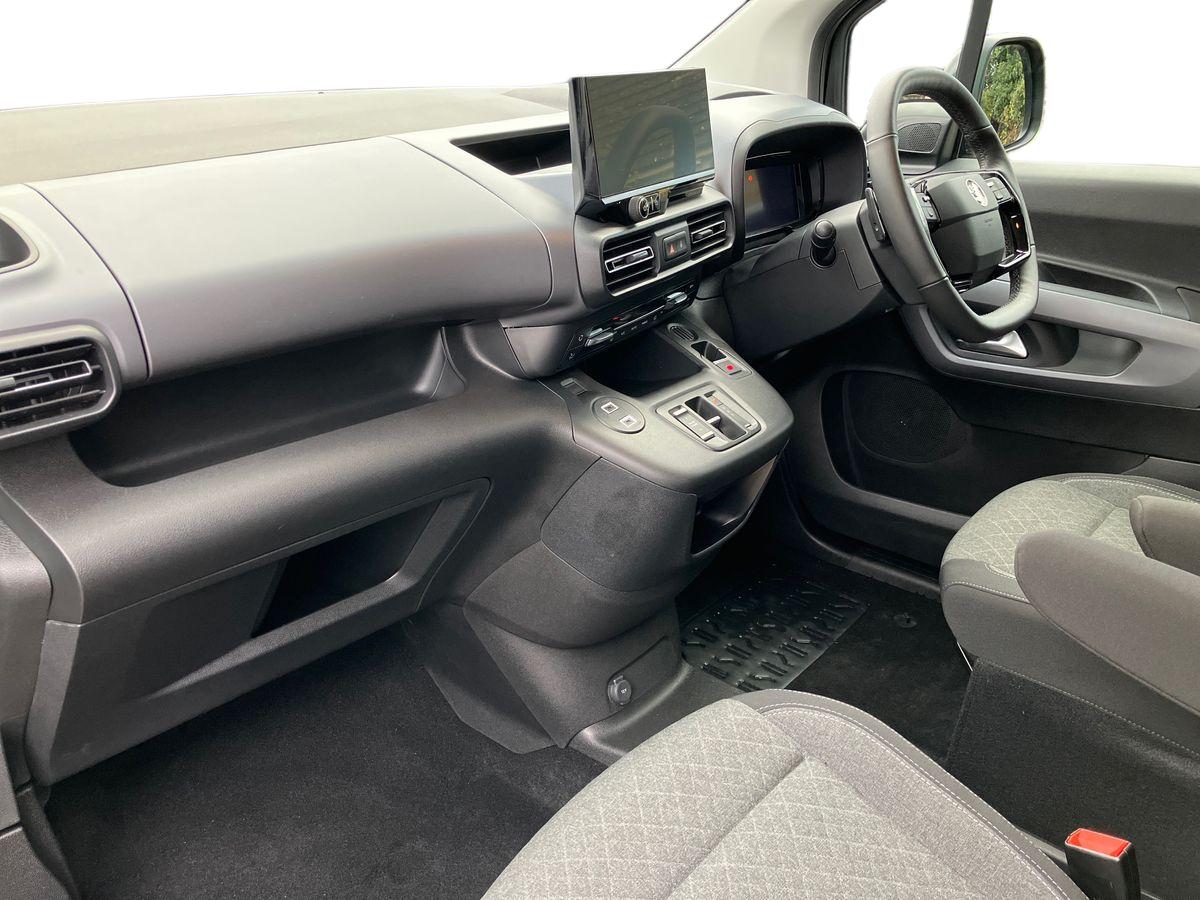 Used Vauxhall Combo Life 2024 for sale - 76436749: Photo 6