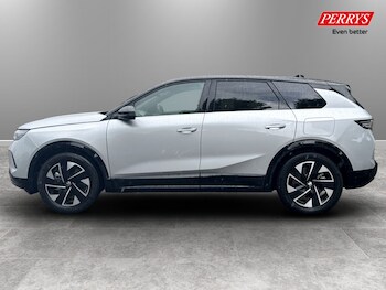 Used Vauxhall Grandland 2025 for sale - 76957947: Photo