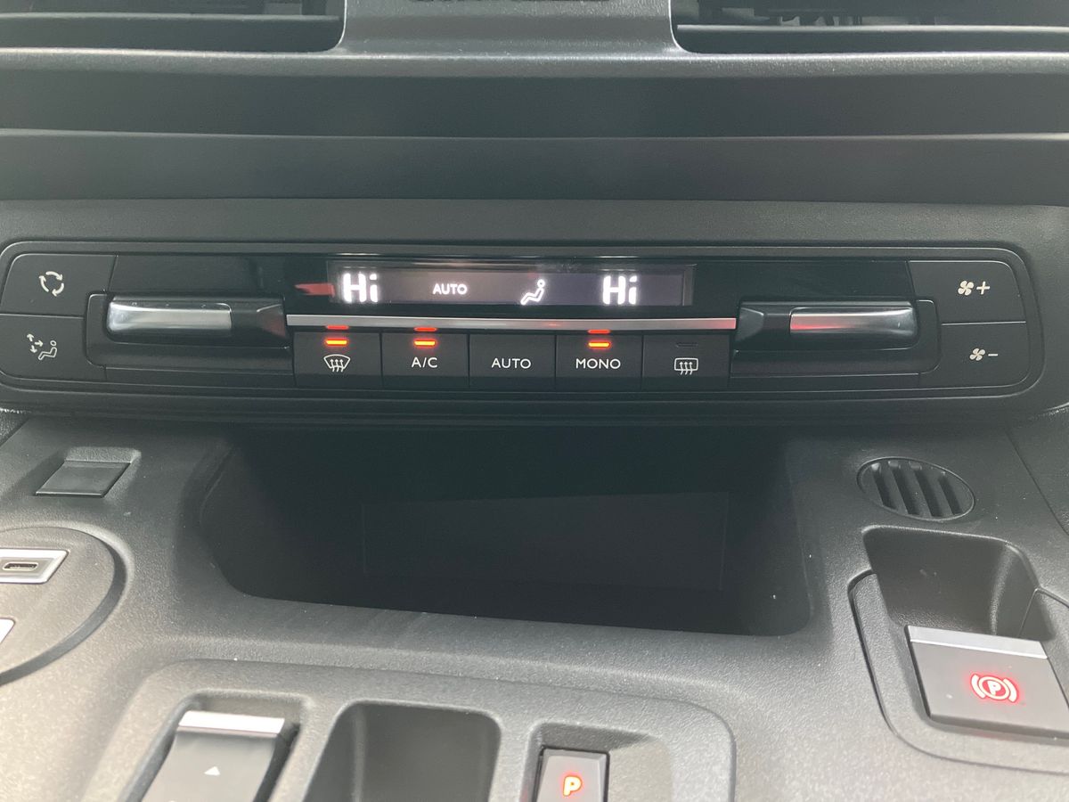 Used Vauxhall Combo Life 2024 for sale - 77221176: Photo 12