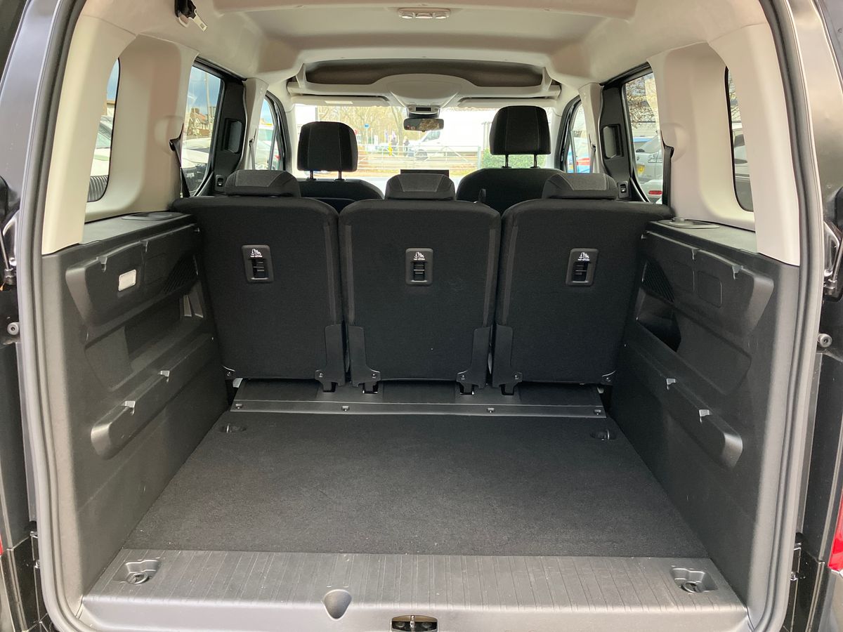 Used Vauxhall Combo Life 2024 for sale - 77221176: Photo 21