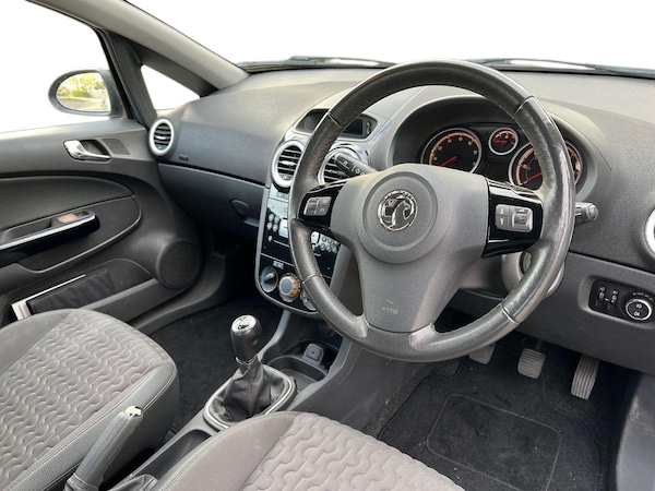 Used Vauxhall Corsa 2014 for sale - 76180839: Photo 9