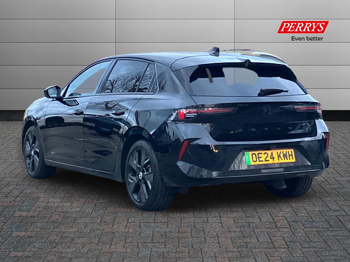 Used Vauxhall Astra 2024 for sale - 77061790: Photo 2