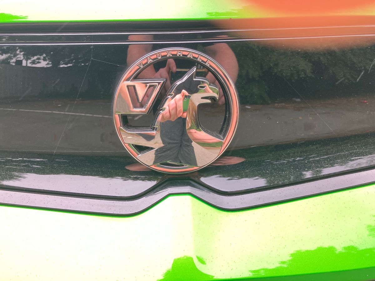 Vehicle 33